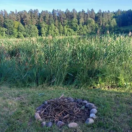 Caly Dom Bezposrednio Nad Jeziorem Dluzki