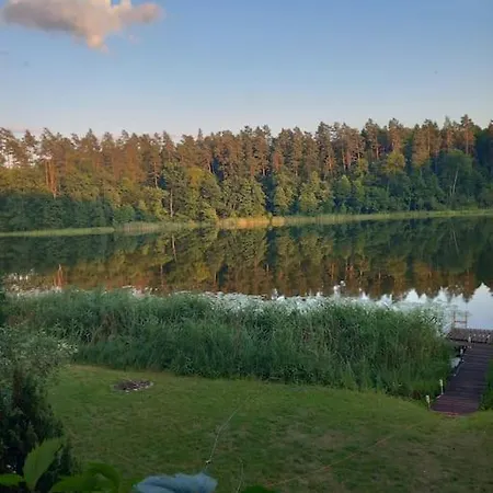 Caly Dom Bezposrednio Nad Jeziorem * Dluzki